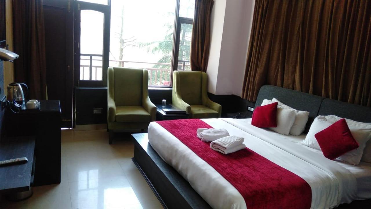 Hotel Holiday Hill, Near Mall Road, Mcleodganj# Parking#Restaurant Дармсала Экстерьер фото