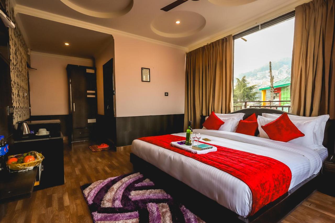 Hotel Holiday Hill, Near Mall Road, Mcleodganj# Parking#Restaurant Дармсала Экстерьер фото